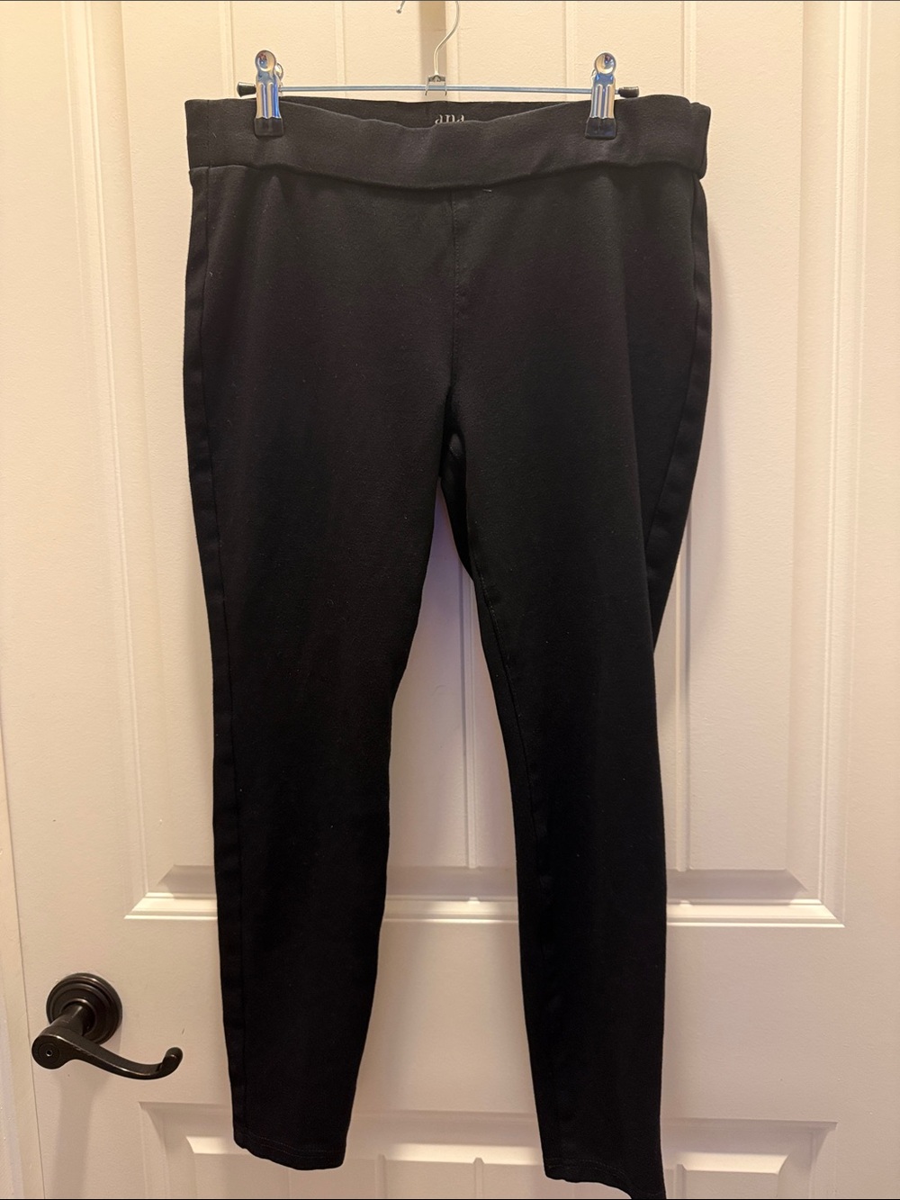 a.n.a Women’s Black Ankle/Cropped Ponte Ankle Pants (MP)